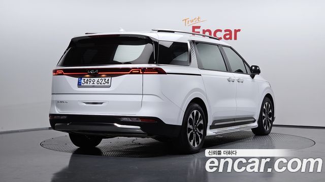 Kia Carnival (IV) Diesel 7-Seater Signature 2023 — фото 2