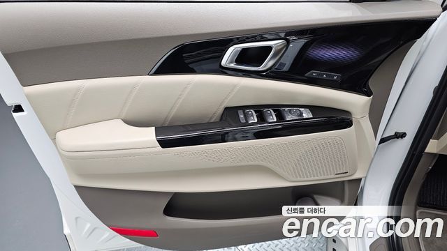 Kia Carnival (IV) Diesel 7-Seater Signature 2023 — фото 24