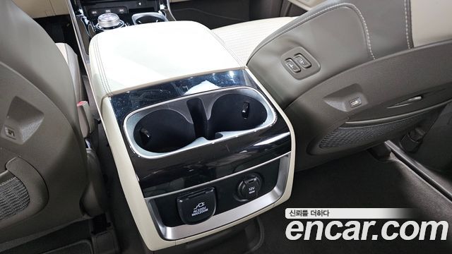 Kia Carnival (IV) Diesel 7-Seater Signature 2023 — фото 31