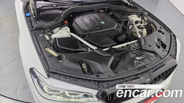 BMW 5 Series (G30) 520d M Sport Package Plus 2018 — фото 6