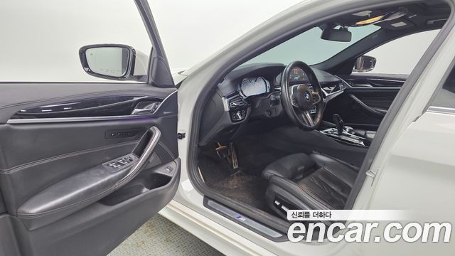 BMW 5 Series (G30) 520d M Sport Package Plus 2018 — фото 10
