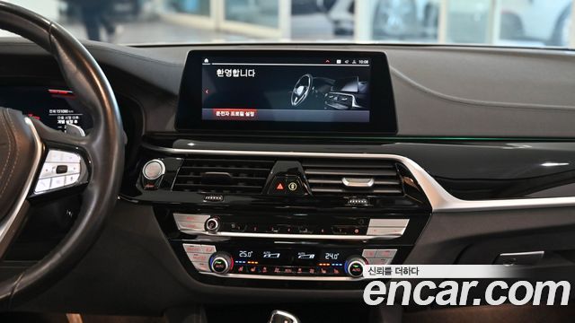 BMW 5 Series (G30) 530i Luxury Plus 2020 — фото 22