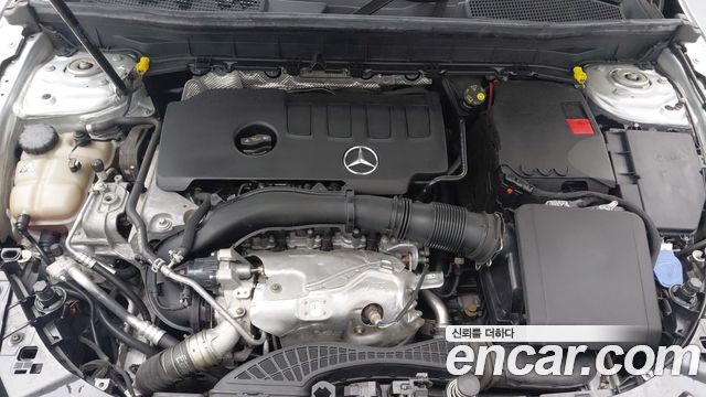 Mercedes-Benz GLB-Class (X247) GLB250 4MATIC 2020 — фото 6