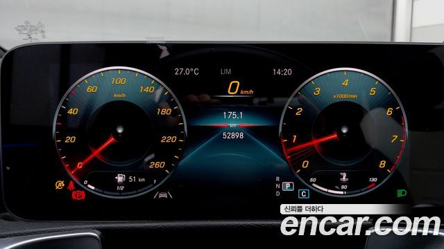 Mercedes-Benz GLB-Class (X247) GLB250 4MATIC 2020 — фото 8
