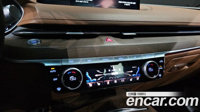 Genesis G80 (RG3) Gasoline 3.5 Turbo AWD 2022 — фото 34