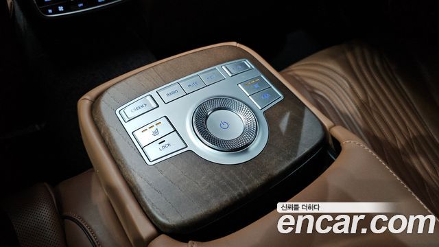 Genesis G80 (RG3) Gasoline 3.5 Turbo AWD 2022 — фото 40