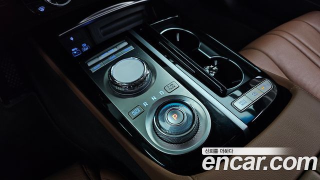 Genesis G80 (RG3) Gasoline 2.5 Turbo AWD 2024 — фото 9