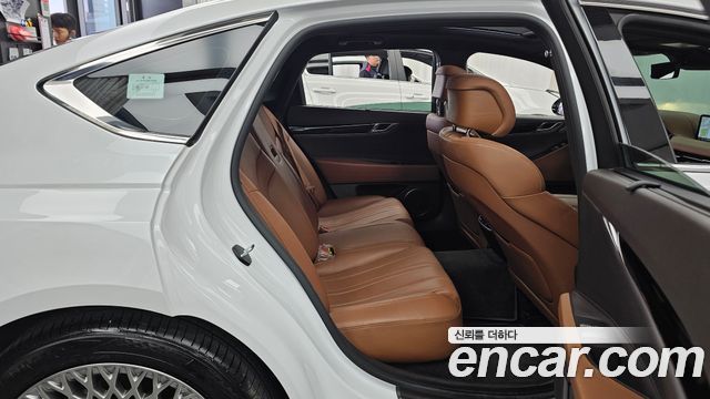 Genesis G80 (RG3) Gasoline 2.5 Turbo AWD 2024 — фото 12