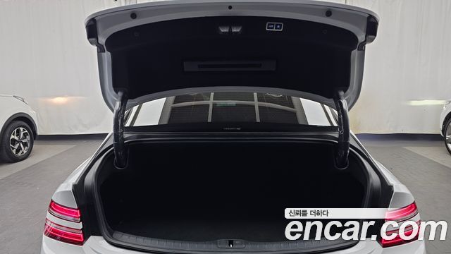 Genesis G80 (RG3) Gasoline 2.5 Turbo AWD 2024 — фото 18