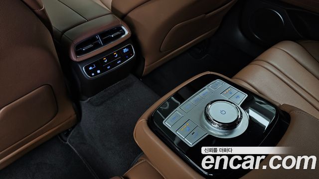 Genesis G80 (RG3) Gasoline 2.5 Turbo AWD 2024 — фото 19