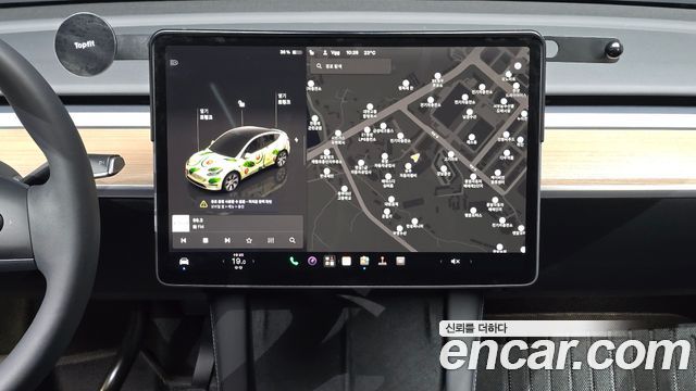 Tesla Model Y RWD 2023 — фото 12