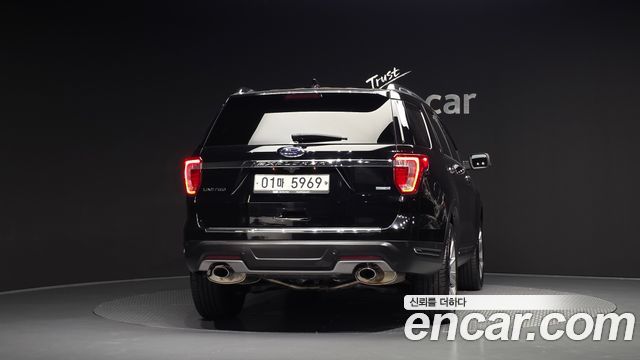 Ford Explorer 2.3 Limited 4WD 5th 2018 — фото 4