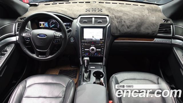 Ford Explorer 2.3 Limited 4WD 5th 2018 — фото 7