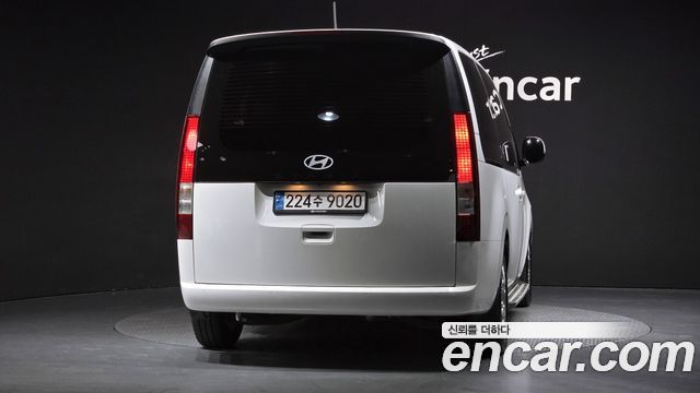 Hyundai Staria Tourer 9-Seater Modern 2025 — фото 4