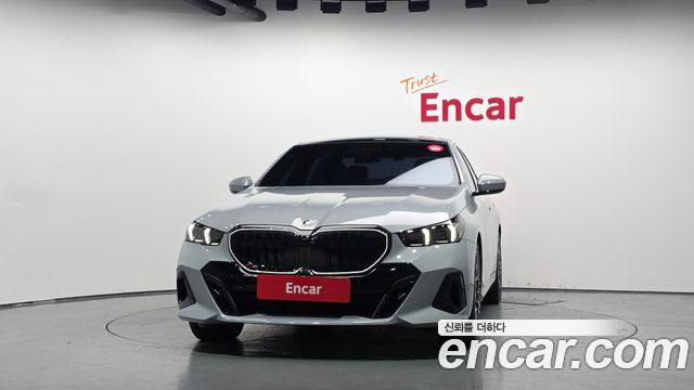 BMW 5 Series (G60) 530i xDrive M Sport Pro Special Edition 2026 — фото 3