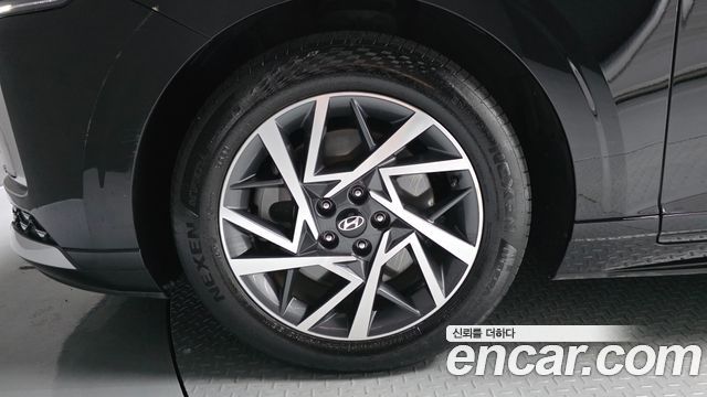 Hyundai Grandeur (GN7) 3.5 Gasoline 2WD Premium 2023 — фото 5