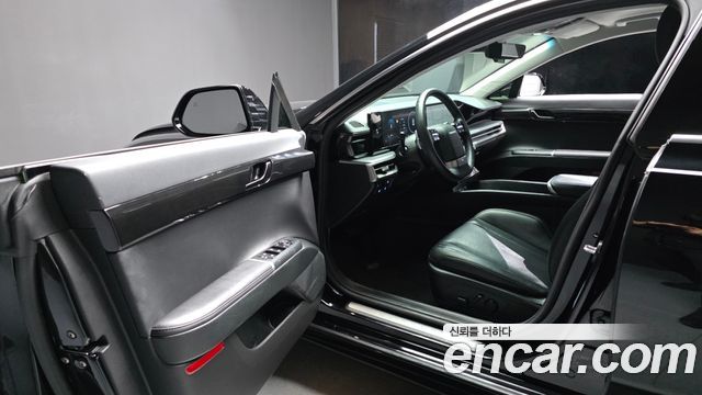 Hyundai Grandeur (GN7) 3.5 Gasoline 2WD Premium 2023 — фото 10