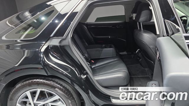 Hyundai Grandeur (GN7) 3.5 Gasoline 2WD Premium 2023 — фото 16