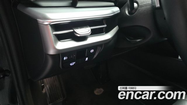 Hyundai Grandeur (GN7) 3.5 Gasoline 2WD Premium 2023 — фото 18