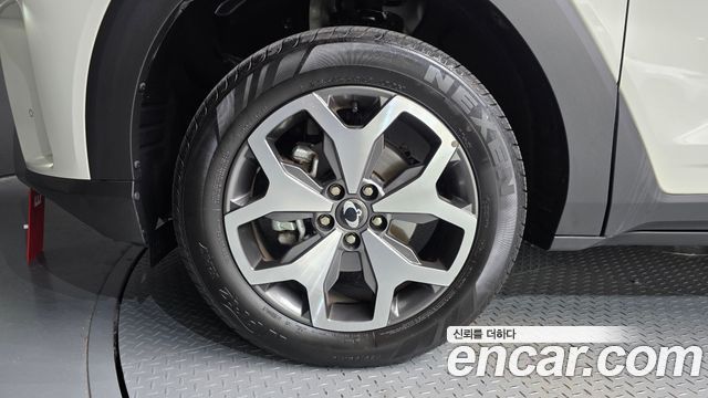 KG Mobility (SsangYong) Torres Gasoline 1.5 2WD T7 2024 — фото 5