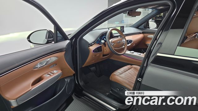 Genesis GV70 2.5T Gasoline 2WD 2024 — фото 10