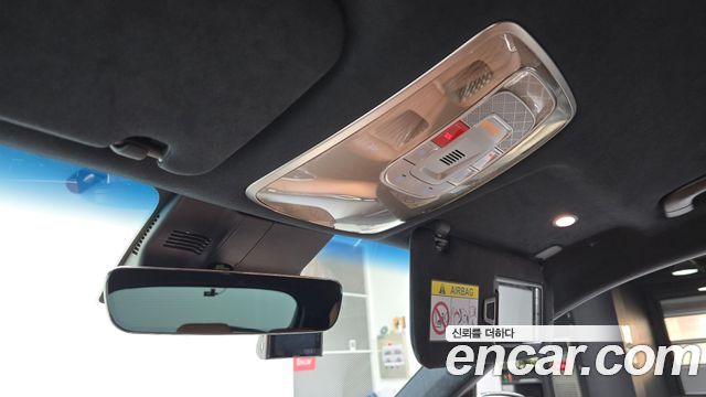 Genesis GV70 2.5T Gasoline 2WD 2024 — фото 17