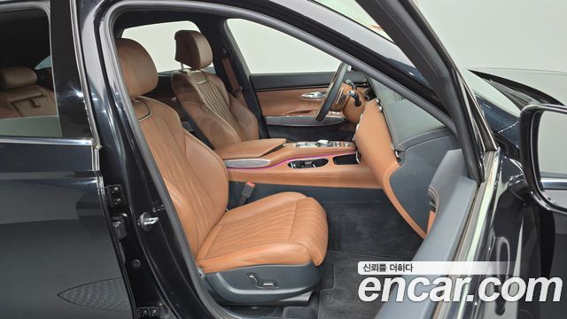 Genesis GV70 2.5T Gasoline 2WD 2024 — фото 26
