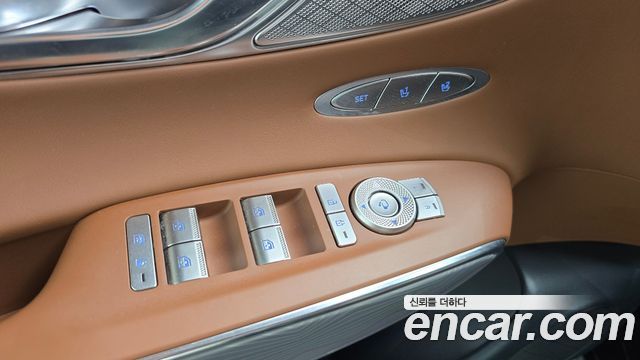 Genesis GV70 2.5T Gasoline 2WD 2024 — фото 28