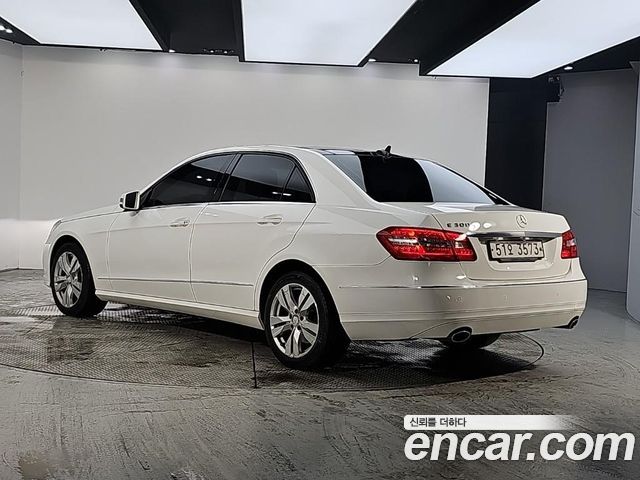 Mercedes-Benz E-Class (W212) E300 Avangard 2013 — фото 3