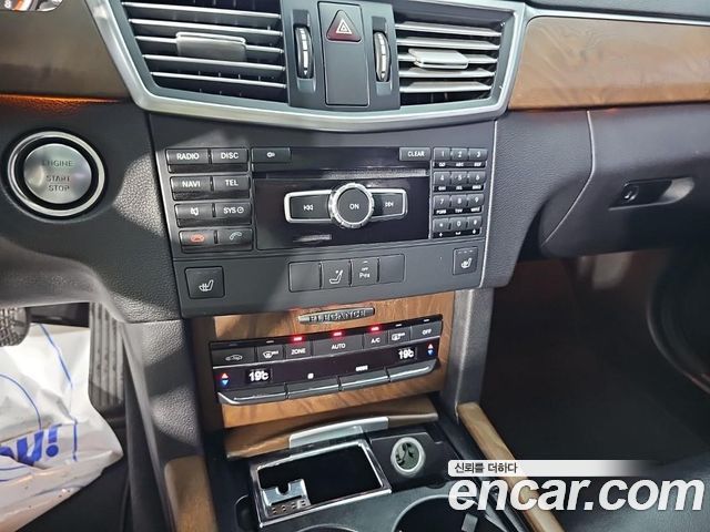 Mercedes-Benz E-Class (W212) E300 Avangard 2013 — фото 20