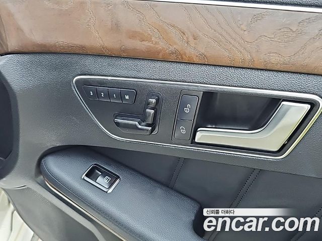 Mercedes-Benz E-Class (W212) E300 Avangard 2013 — фото 22