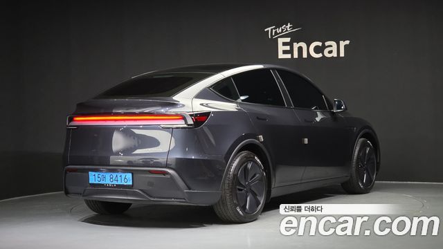 Tesla Model Y Premium Long Range AWD 2026 — фото 2