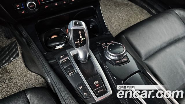 BMW 5 Series (F10) 520d xDrive 2014 — фото 9