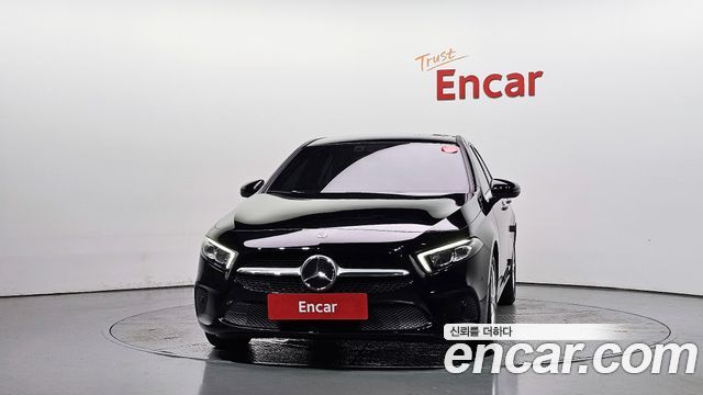 Mercedes-Benz A-Class (W177) A220 Sedan 2020 — фото 3