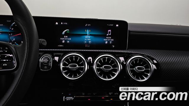 Mercedes-Benz A-Class (W177) A220 Sedan 2020 — фото 14
