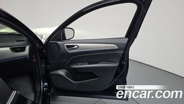 Renault Korea XM3 1.3 TCe RE Inspire 2023 — фото 24