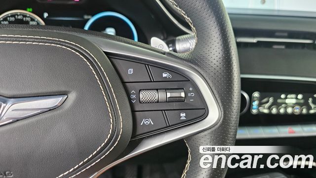 Genesis Electrified (GV70) e-AWD 2022 — фото 17