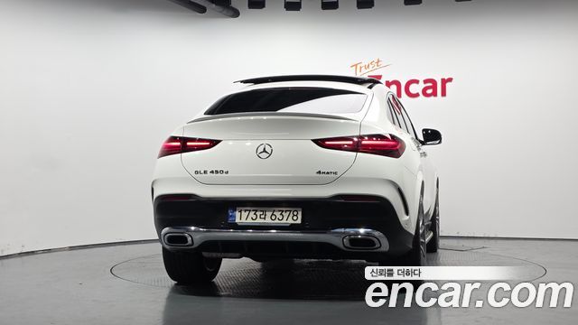 Mercedes-Benz GLE-Class (W167) GLE450d 4MATIC Coupe 2023 — фото 4