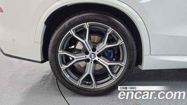BMW X5 (G05) xDrive 40i M Sport 2025 — фото 5