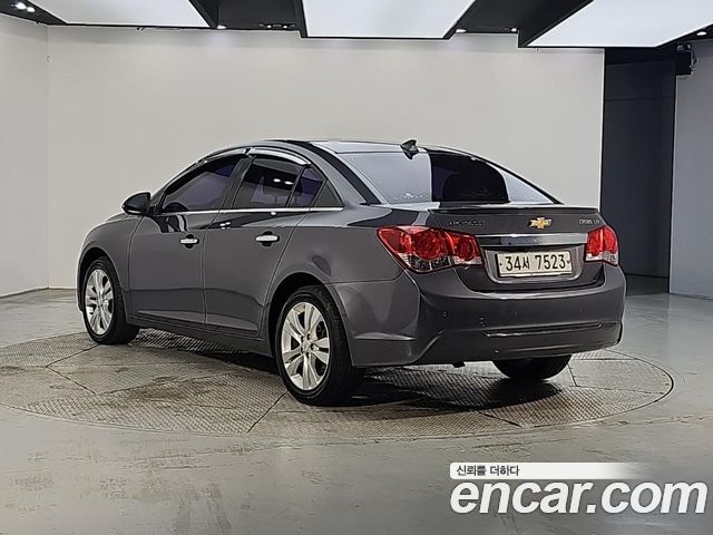 Chevrolet Cruze 1.8 LTZ+ 2014 — фото 3