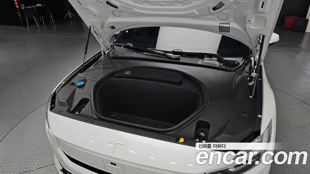 Polestar 2 Standard Singlemotor 2025 — фото 6