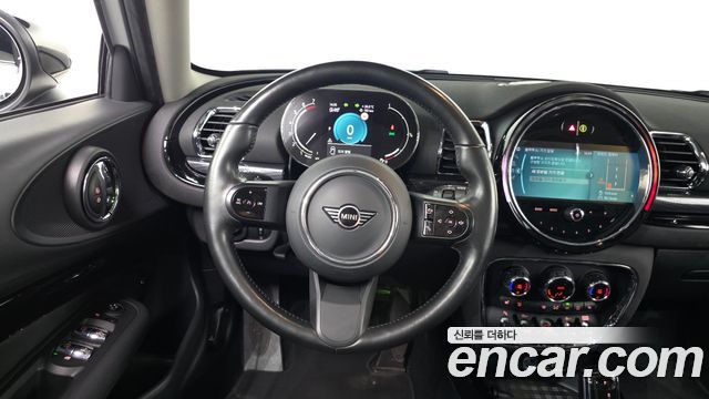 MINI Cooper Clubman Classic 2nd 2024 — фото 13