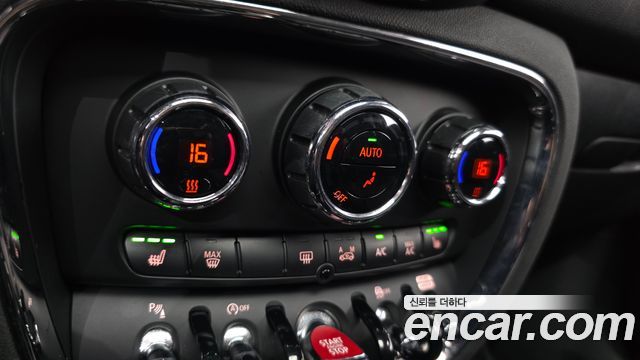 MINI Cooper Clubman Classic 2nd 2024 — фото 16