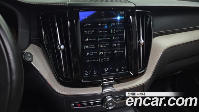 Volvo XC60 (II) D4 Inscription 2018 — фото 15