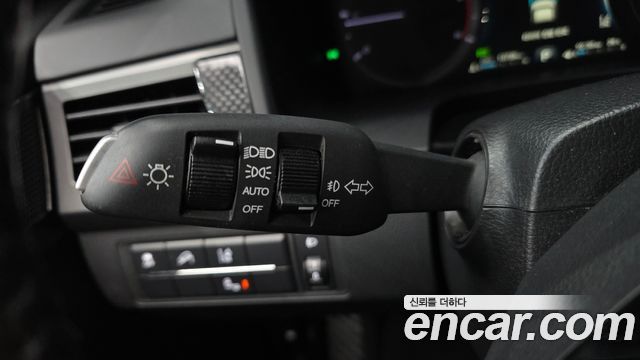 KG Mobility (SsangYong) Rexton Sports Khan Diesel 2.2 4WD Prestige 2021 — фото 27
