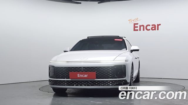 Hyundai Grandeur (GN7) 2,5 Gasoline 2WD Calligraphy 2023 — фото 3