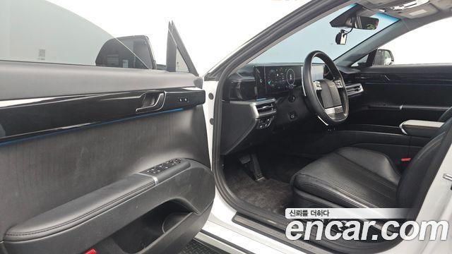 Hyundai Grandeur (GN7) 2,5 Gasoline 2WD Calligraphy 2023 — фото 10