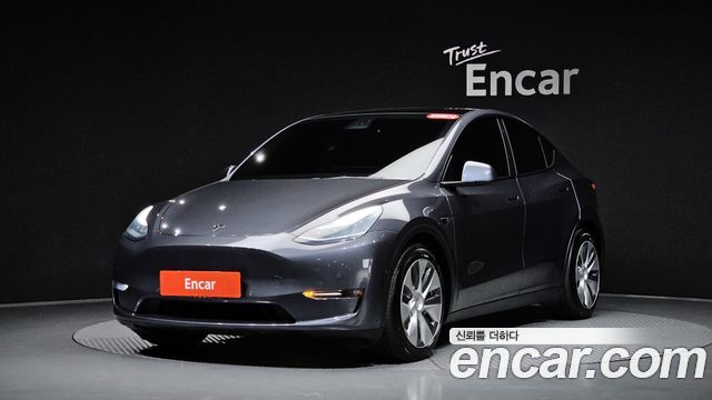 Tesla Model Y Long Range AWD 2021 — фото 11