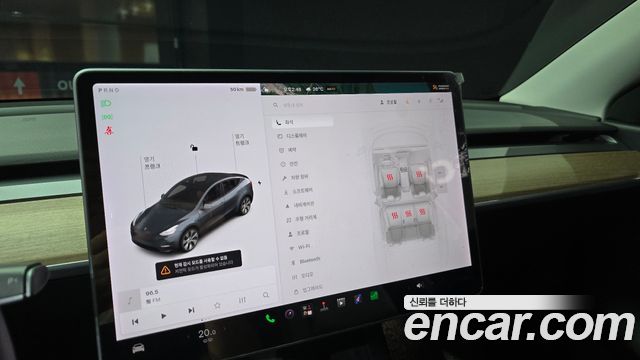 Tesla Model Y Long Range AWD 2021 — фото 21