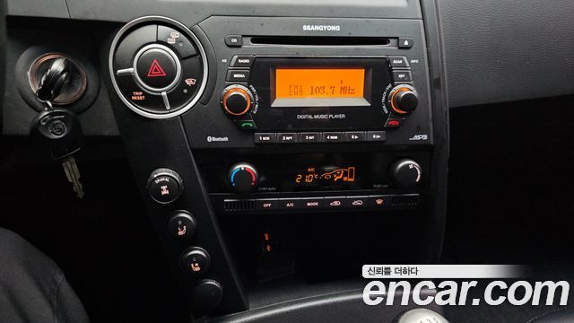 KG Mobility (SsangYong) Korando Sport CX7 4WD Mania 2013 — фото 17